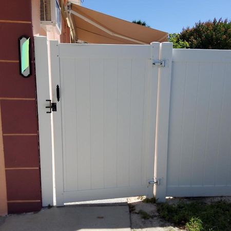 Habitacion Privada Cerca De Todo 坦帕 外观 照片