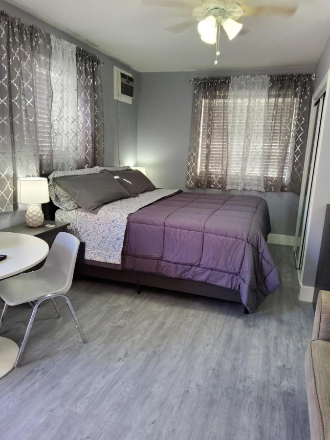 Habitacion Privada Cerca De Todo 坦帕 外观 照片