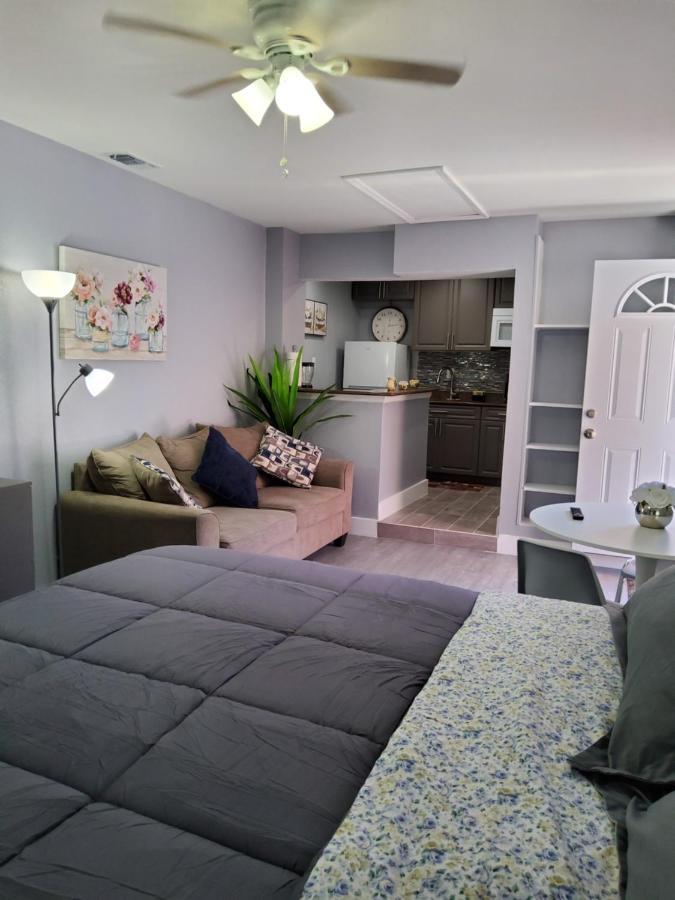 Habitacion Privada Cerca De Todo 坦帕 外观 照片