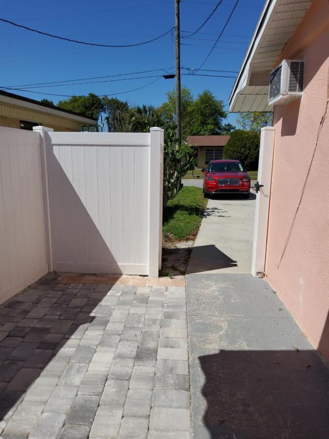 Habitacion Privada Cerca De Todo 坦帕 外观 照片